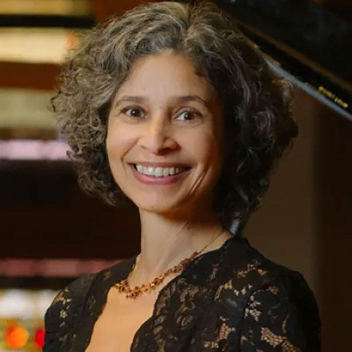 Elisa Dekaney