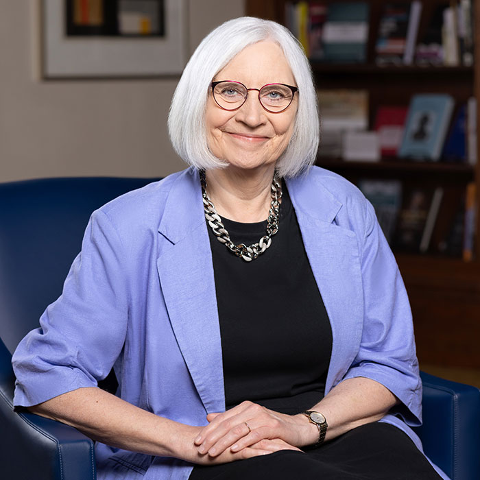 Lois Agnew