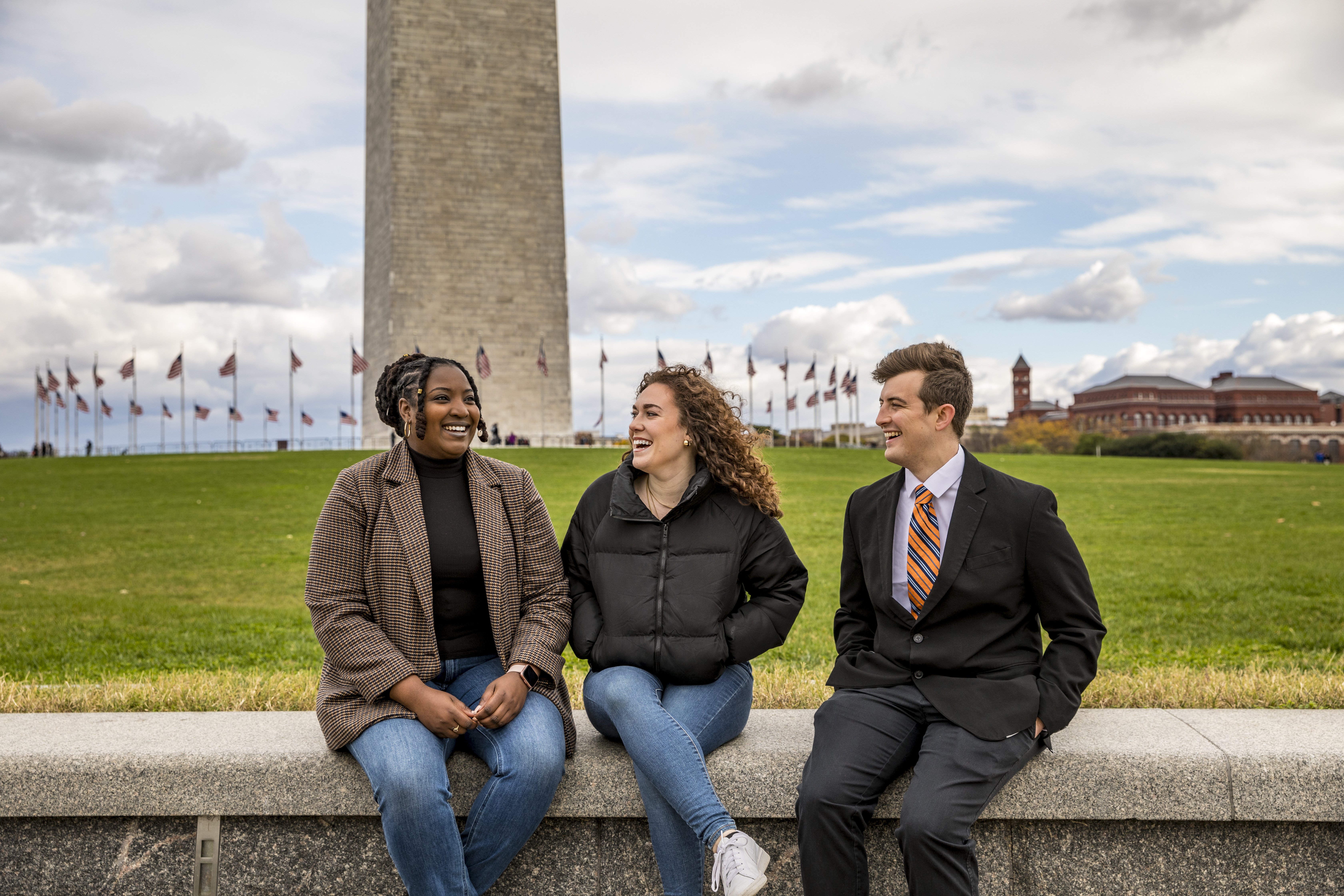 Maxwell Students in Washington D.C. posing for group photo. 