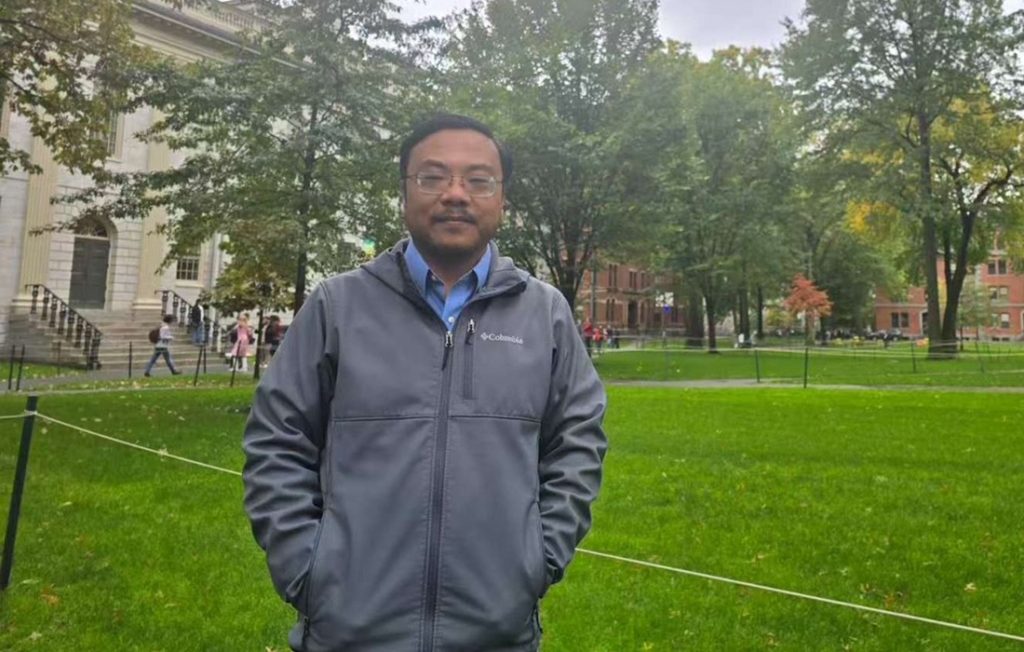 Professor Bing Dong