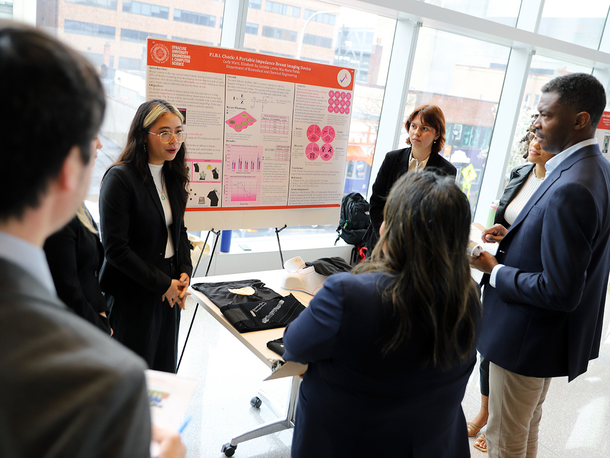 Biomedical and Chemical Engineering Students Present Senior Capstone Design Projects