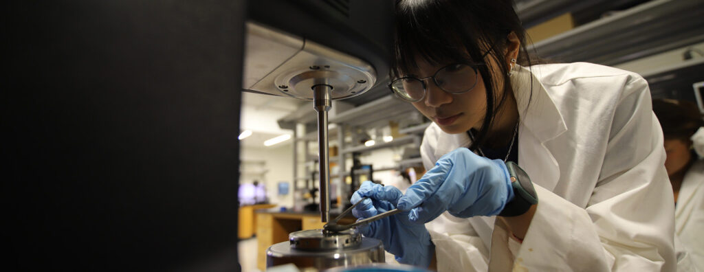 A student working in the BioInspired Institute lab at Syracuse University