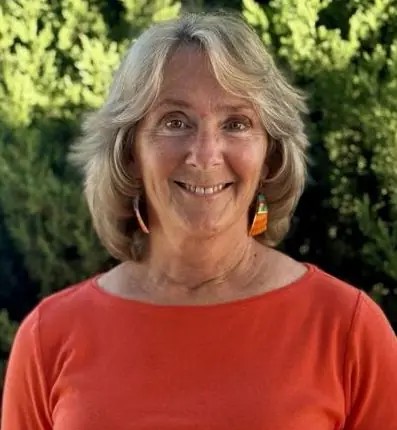 Claudia Risner