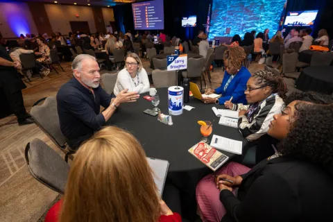 Larry Broughton at V-WISE office hours mentoring participants.