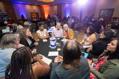 Neale Godfrey at V-WISE office hours mentoring participants.