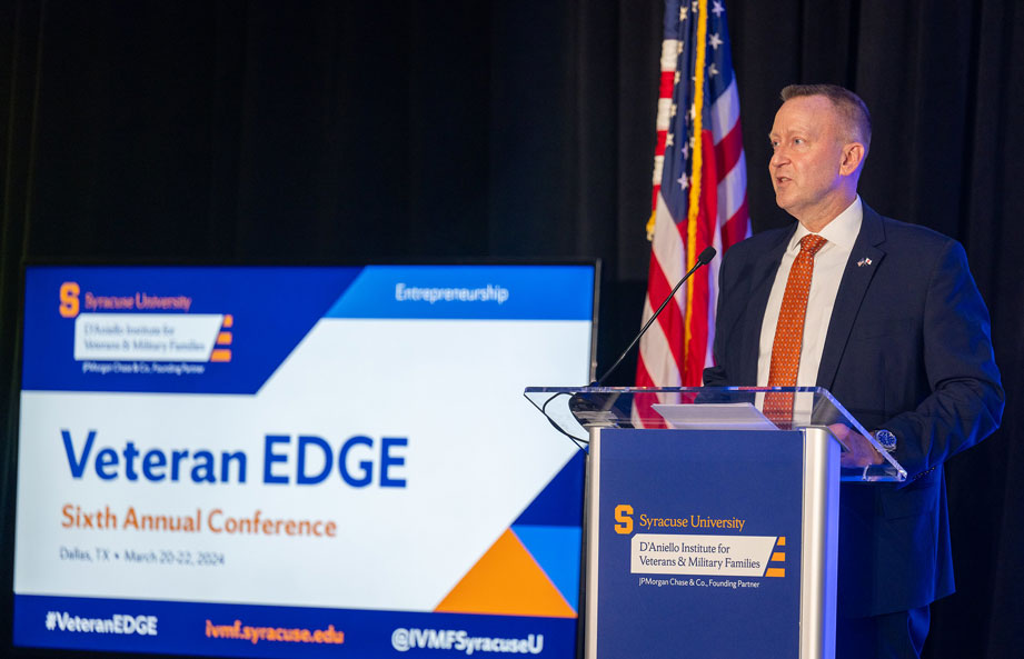 mike haynie speaking at veteran edge 2024